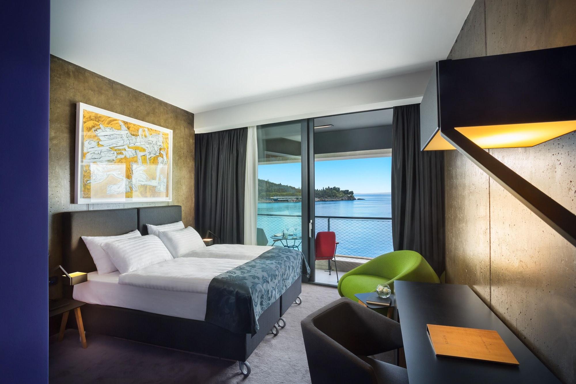 Boutique & Design Hotel Navis - Small Luxury Hotels Of The World Opatija Exterior foto