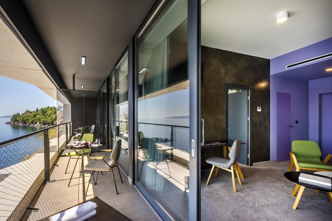 Boutique & Design Hotel Navis - Small Luxury Hotels Of The World Opatija Exterior foto The apartment balcony